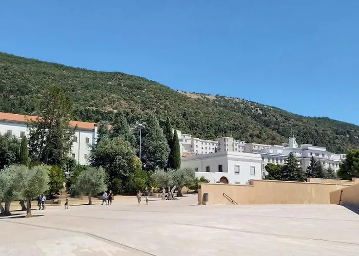 Prof Oliveto Antico Pensión San Marco in Lamis